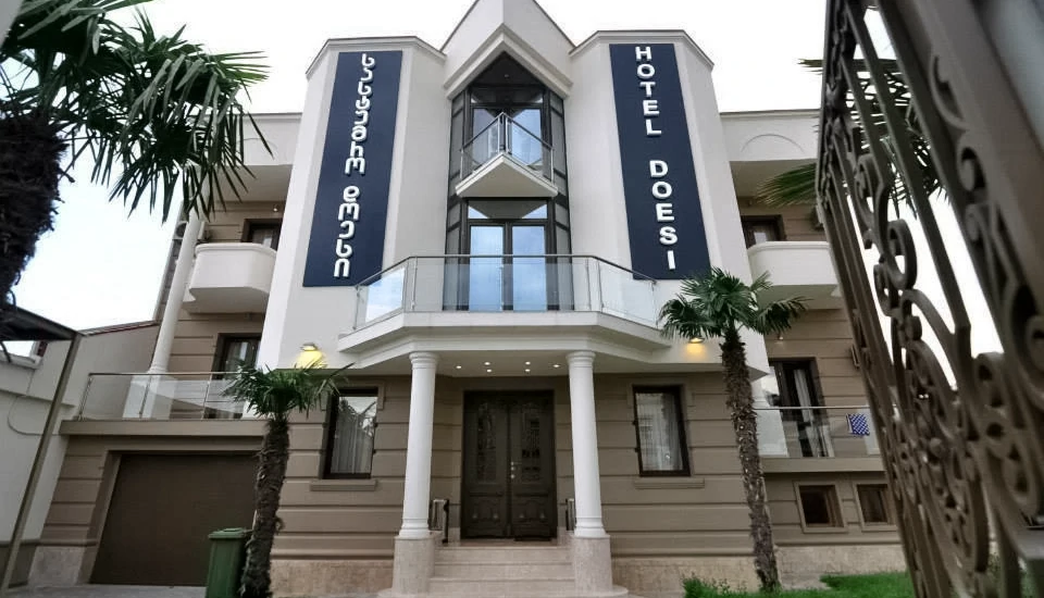 هتل دوئسی تفلیس